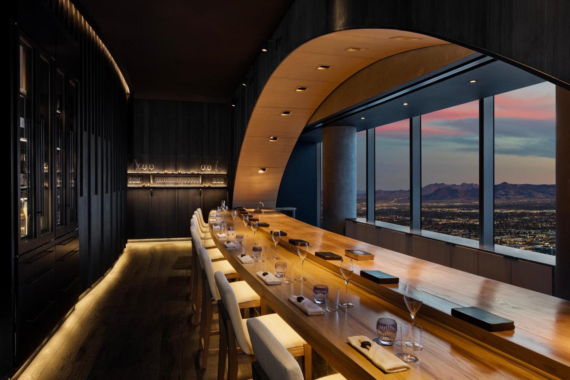 Fontainebleau Las Vegas Exterior foto The bar at the 63rd floor
